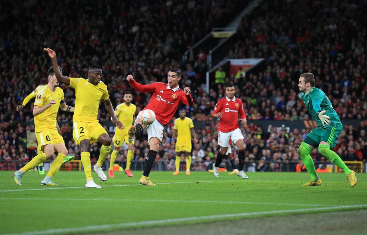 A Cristiano Ronaldo le costó anotar, tuvo varias ocasiones de gol, incluso le anularon uno. No la pasaba bien el portugués.