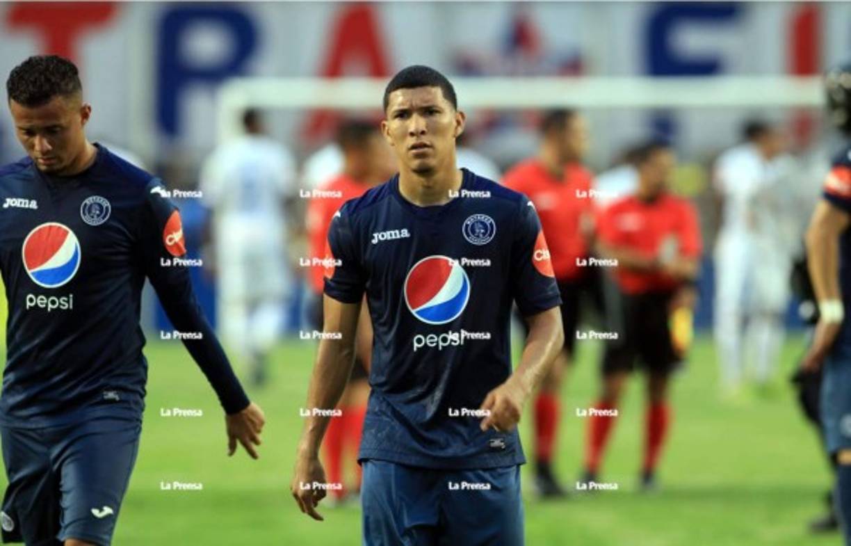 Los jugadores del Motagua salieron con caras largas por el empate.
