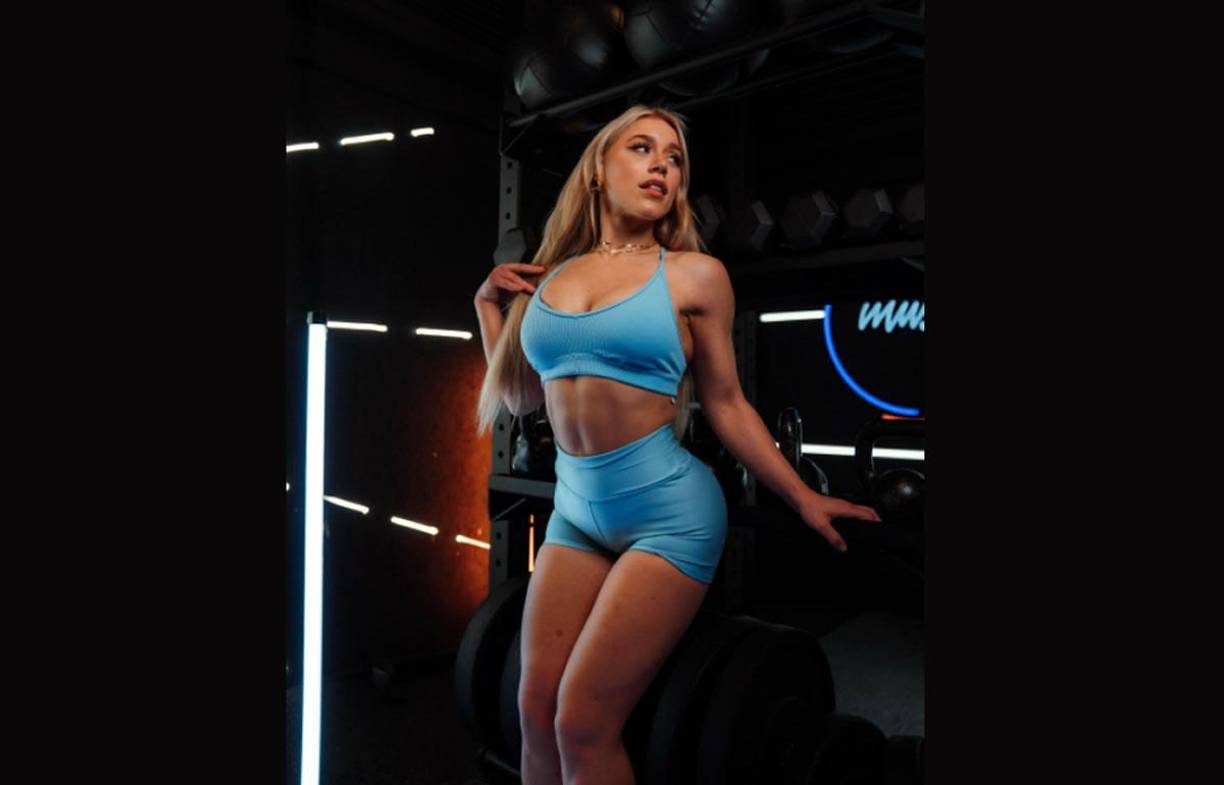 Astrid Wett ahora ha retado públicamente a Elle Brooke (foto), quien tambien a través de las redes sociales es una conocida fan del Manchester City.