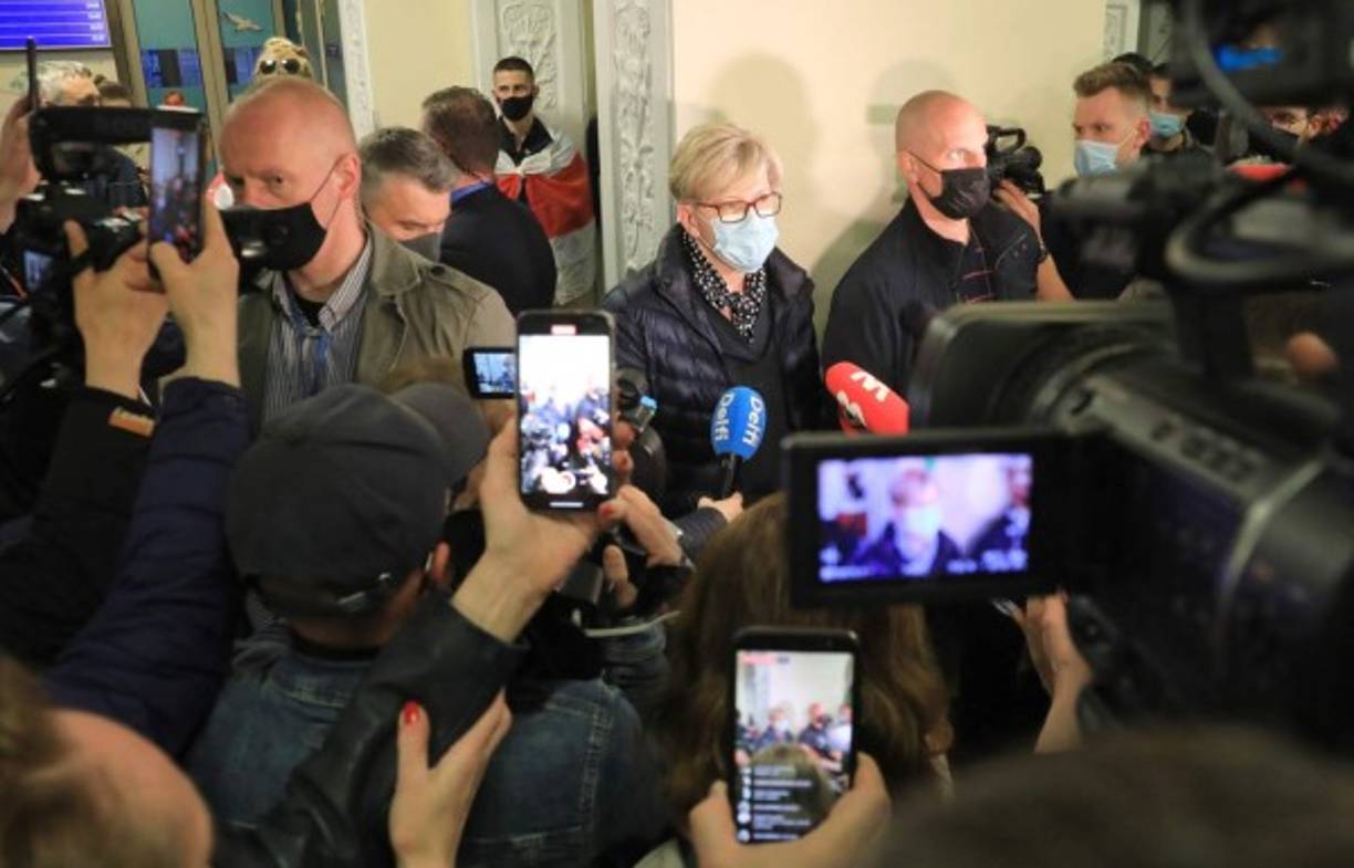 Dados los indicios de que el aterrizaje forzoso se basó en falsedades, Washington respalda una reunión lo antes posible del Consejo de la Organización de Aviación Civil Internacional (OACI) para abordar este suceso.