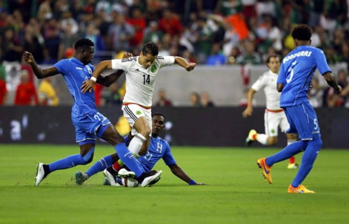 Las selecciones de México y Honduras empataron 0-0 en Houston el 1 de julio de 2015 en partido amistoso que sirvió de para preparación para la Copa Oro de este año.