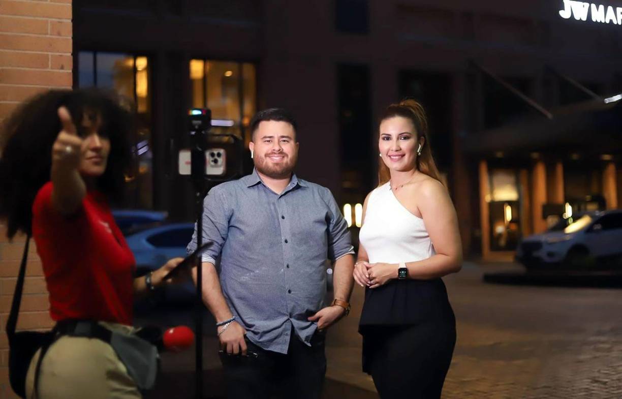 Emma Ramos, Jenny Fernández y Gustavo Rocca son los enviados especiales de Grupo OPSA para la Copa Oro 2023. Las mejores postales y videos los está ejecutando Mauricio Ayala desde el lente.