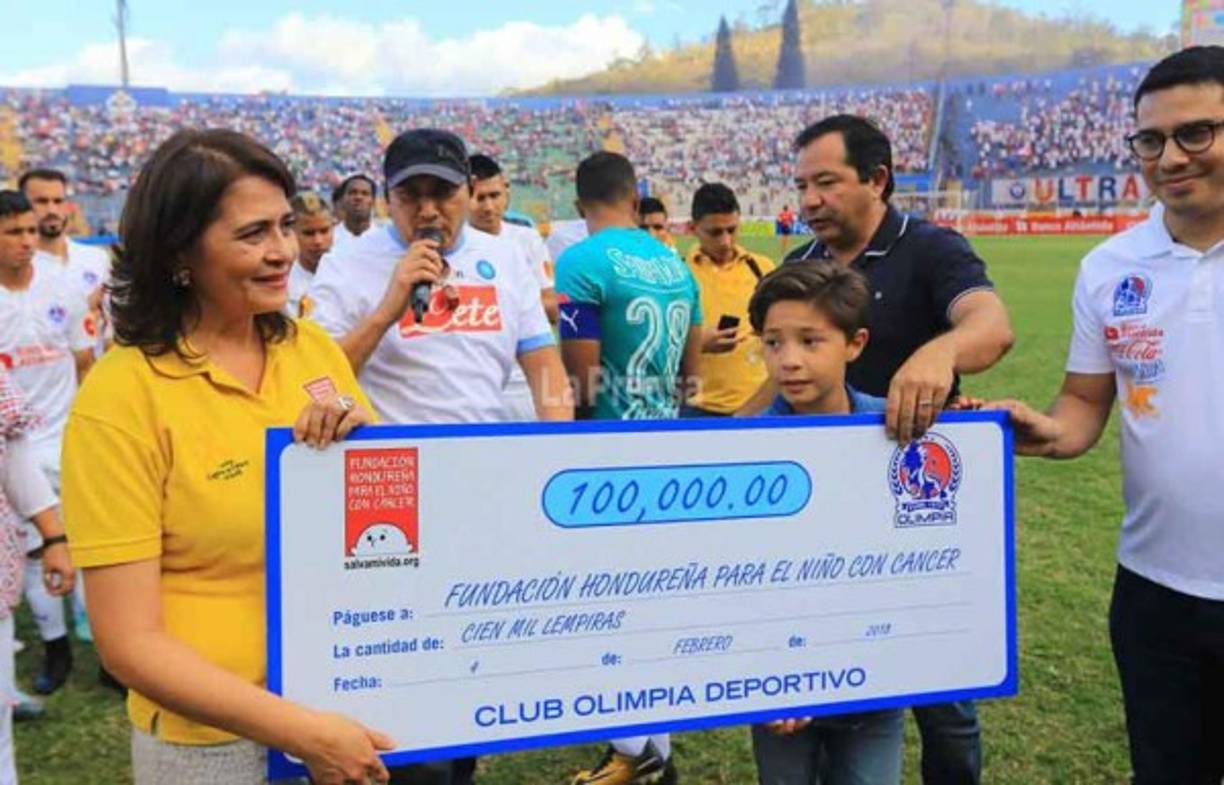 El Olimpia colaboró con la Fundación Hondureña para el niño con cáncer.