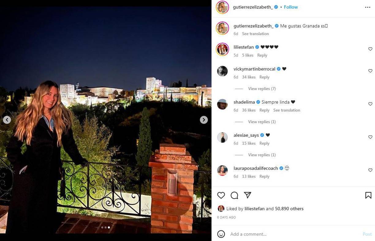 “Me gustas Granada”, escribió la actriz en esta imagen, demostrando así lo bien que la está pasando en el país europeo. 