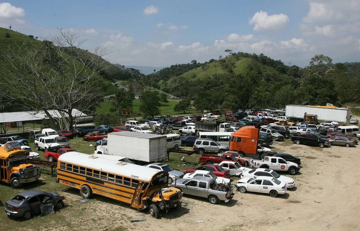 “Con la nueva ley se estima que lo máximo pagado por concepto de parqueo de vehículo ha sido de tres mil lempiras, sin embargo, esto dependerá de la estadía del vehículo en el predio”, indicaron autoridades.