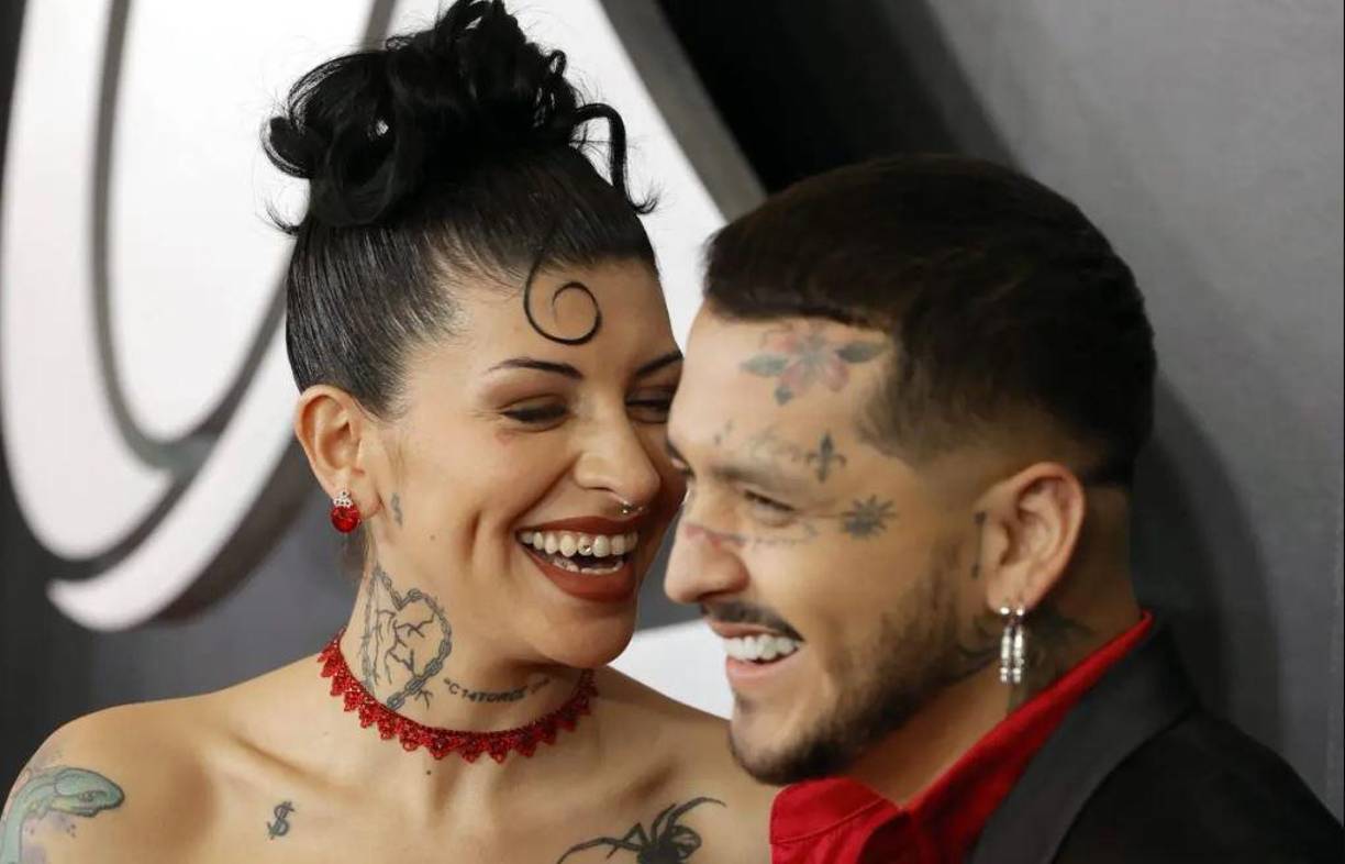 Posteriormente, una fuente cercana a TvNotas informó que la pareja sí estaba esperando un hijo, pues para el intérprete de “Ya No Somos Ni Seremos” era un sueño convertirse en padre antes de los 24 años.