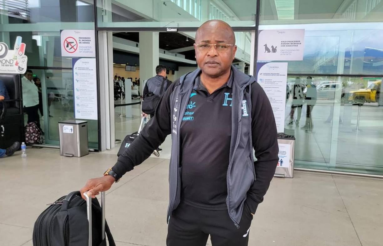 Esta no será la primera experiencia del entrenador sudamericano esta índole ya que con anterioridad también se le otorgó la Sub 23 de Chile en los Juegos Panamericanos de Lima 2019.