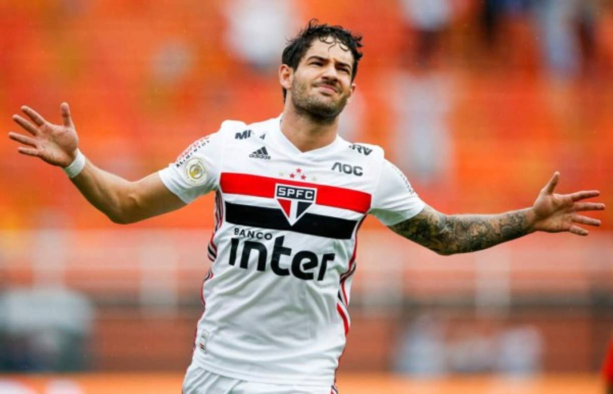Alexandre Pato (31 años) - El delantero brasileño se quedó sin club en el verano al terminar su contrato con el Sao Paulo. Tras el cierre del mercado en Europa, una de las mejores opciones para el ex Milan está en Estados Unidos. Aseguró que le gustaría jugar en la MLS.