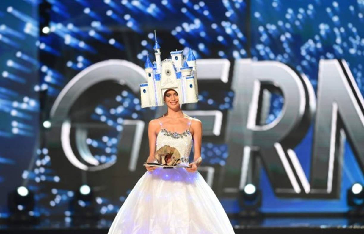 Johanna Acs representa a Alemania.