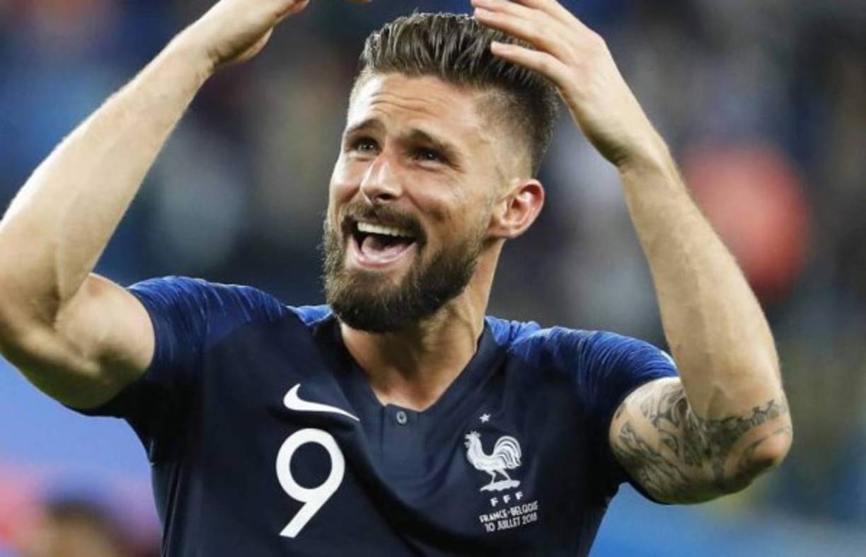 El Olympique de Marsella matiene su interés en Olivier Giroud. Según informa L'Equipe, el club de la Ligue 1 podría hacer una buena oferta tras no conseguir atar a Balotelli.