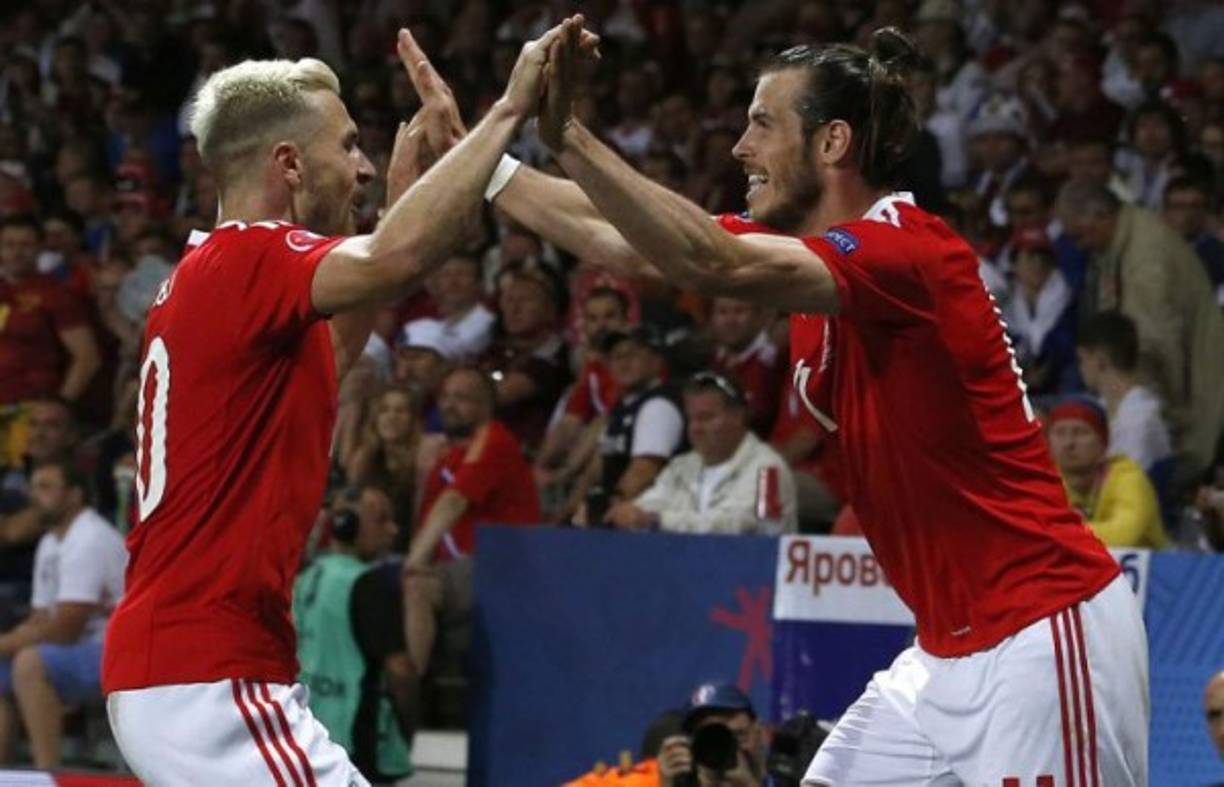 La Gales de Gareth Bale y sensación en la Euro visita a Austria. Hora: 12:45PM.