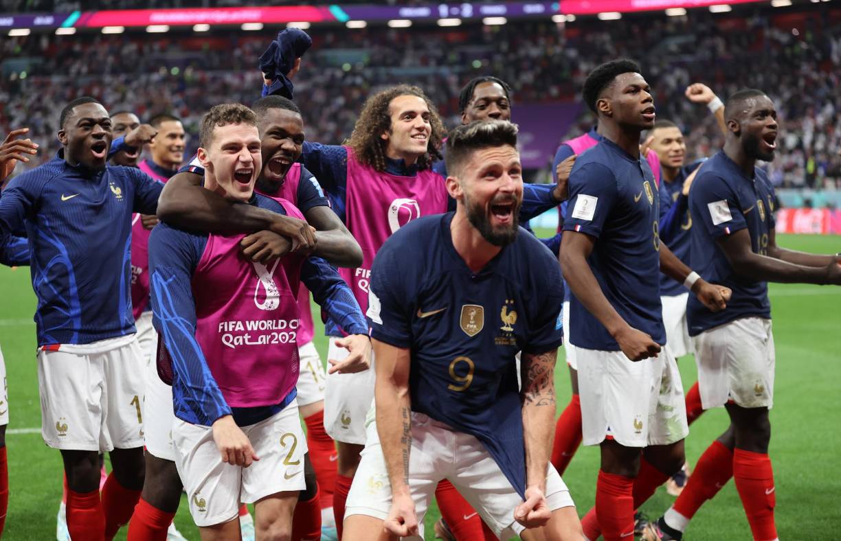 Oliver Giroud fue el héroe de Francia tras marcar el gol de la victoria ante Inglaterra.