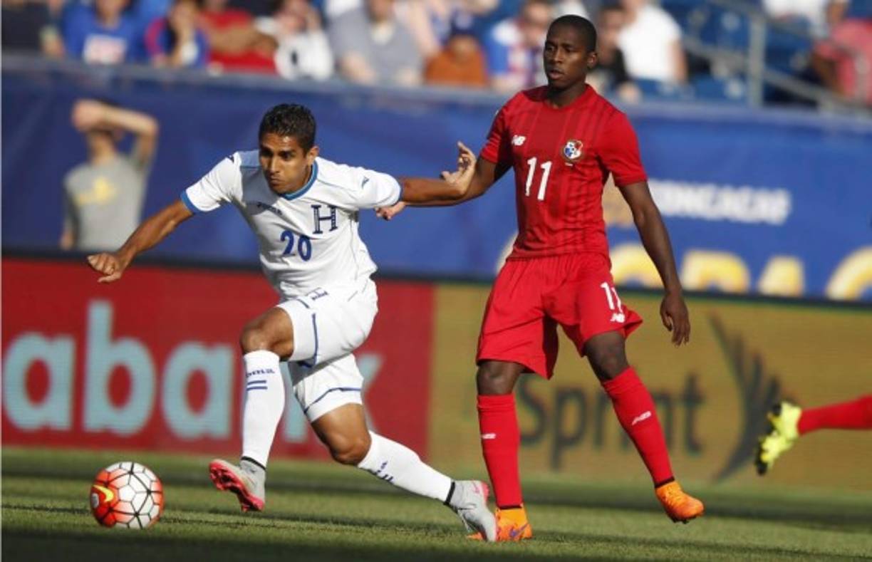 Jorge Claros fue la novedad en el once de Honduras.