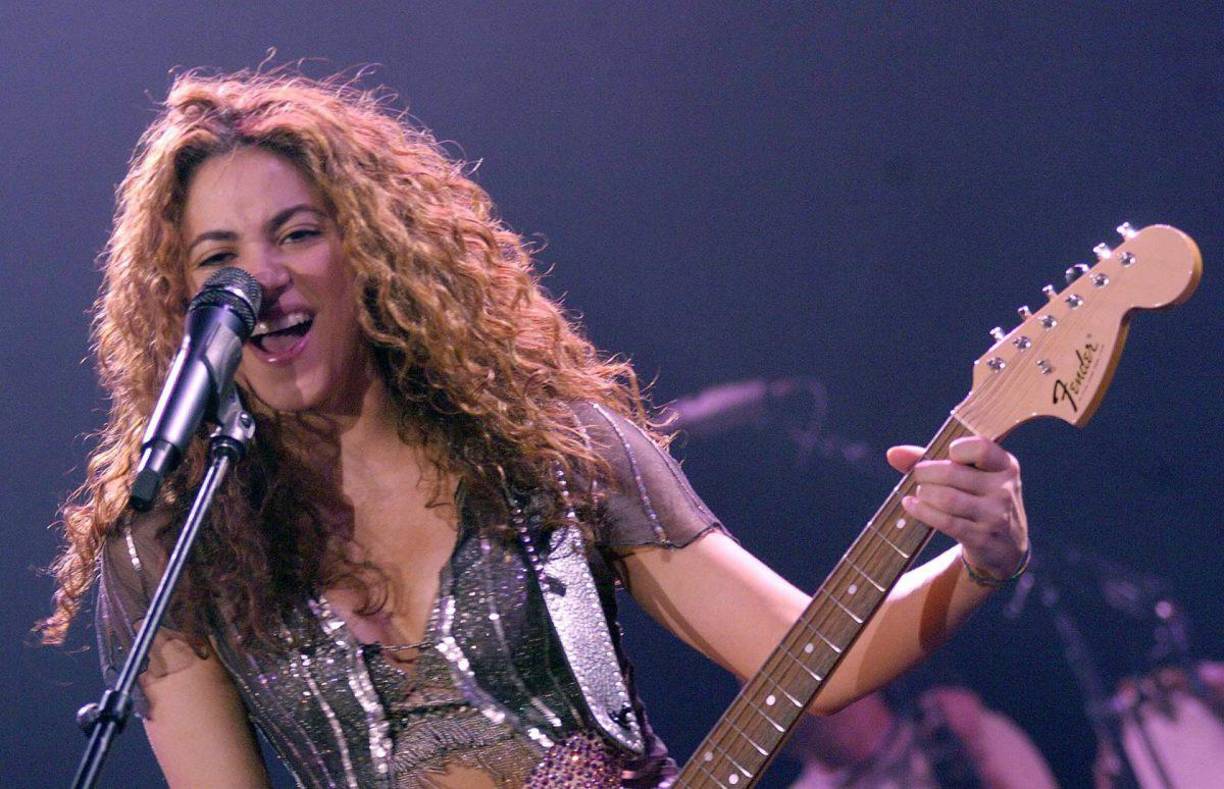 Pero no todo ha sido fácil para la cantante por las polémicas generadas a raíz de su separación del exfutbolista Gerard Piqué y sus problemas con la Hacienda española. ”Si alguien piensa que va a venir y encontrar algo de eso no va a encontrar nada, nosotros no queremos tocar ese tema, ella lo tiene que manejar y lo está haciendo bien”, consideró Dousdebes.