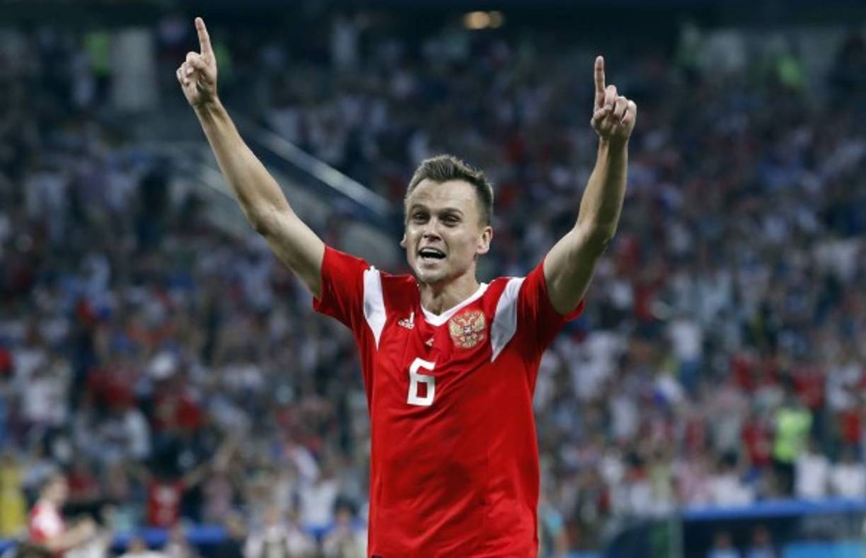 Denis Chéryshev (Mediocampista ofensivo,Rusia):