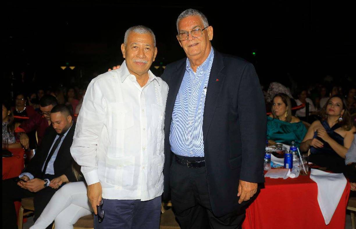 Carlos Flores y Juan Bendeck.