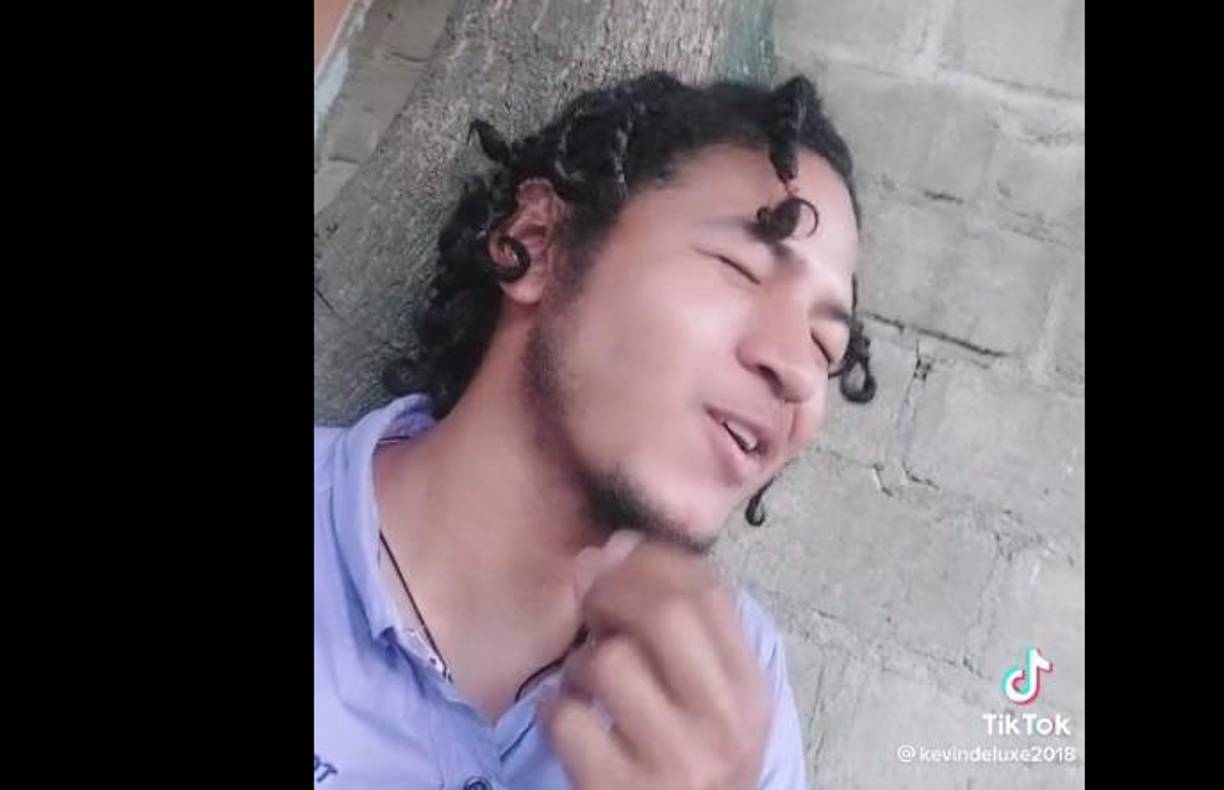 Lo primero que se ha pedido es investigar al joven, quien aparentemente ya es mayor de edad.