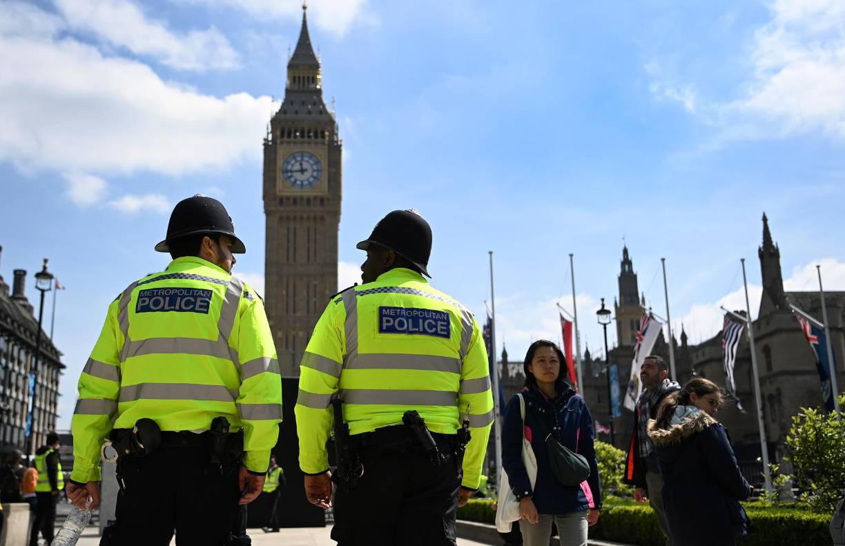Será “una de las operaciones de seguridad más importantes” que haya vivido el país, tras la que en septiembre resultó del funeral de la reina Isabel II, fallecida a los 96 años, subrayó el secretario de Estado de Seguridad, Tom Tugendhat. 