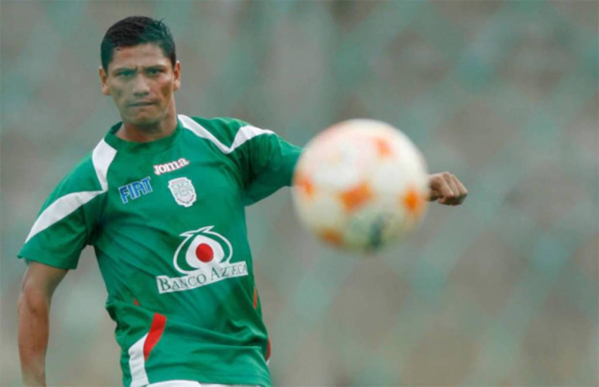 “Diego es muy irrespetuoso con los mismos jugadores que militan en la Liga, la selección no es potrero sin cerco y sin dueño que solo hay que ir a meter animales”, fueron las duras palabras del exjugador “Pescado” Bonilla que compartió el periodista Manfredo Reyes. 