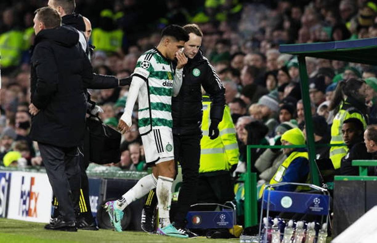 Luis Palma no pudo seguir en el partido y tuvo que salir sustituido tras el duro golpe que se llevó.