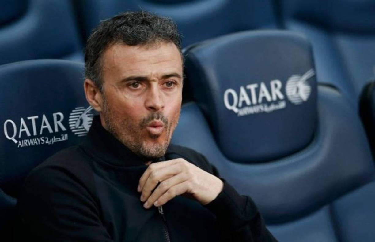 Luis Enrique está entre las posibles opciones del banquillo del Bayern Múnich. En el país del conjnto bávaro informan de una reunión proximamente entre el club y el entrenador. Actualmente está sin equipo tras dejar el Barcelona acumulando tres temporadas en el banquillo culé.