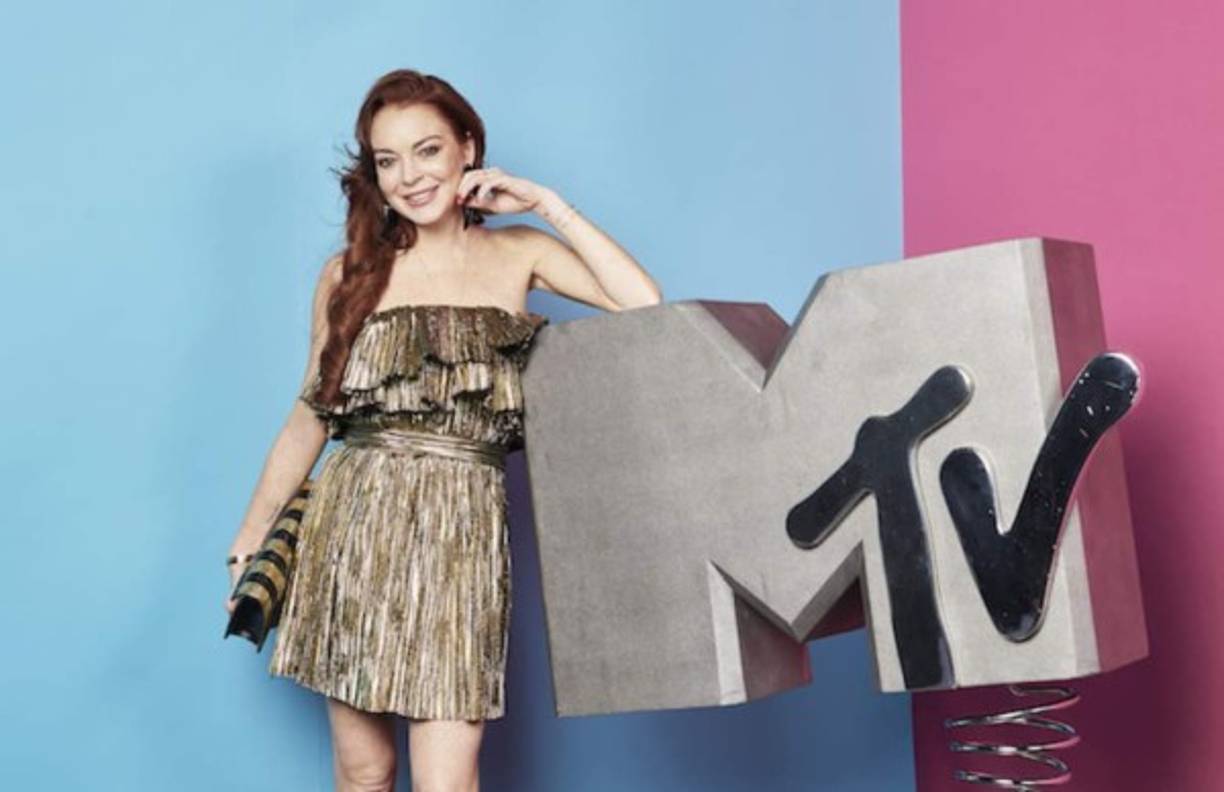 En julio del 2018, Lindsay Lohan firmó un contrato con la cadena MTV para un nuevo reality llamado Lindsay Lohan's Beach Club, en el que seguirá su como faceta empresaria con el lanzamiento de Lohan Beach House en la isla griega de Mykonos. <br/><br/>MTV anuncio que el estreno del reality será el 8 de enero del 2019.