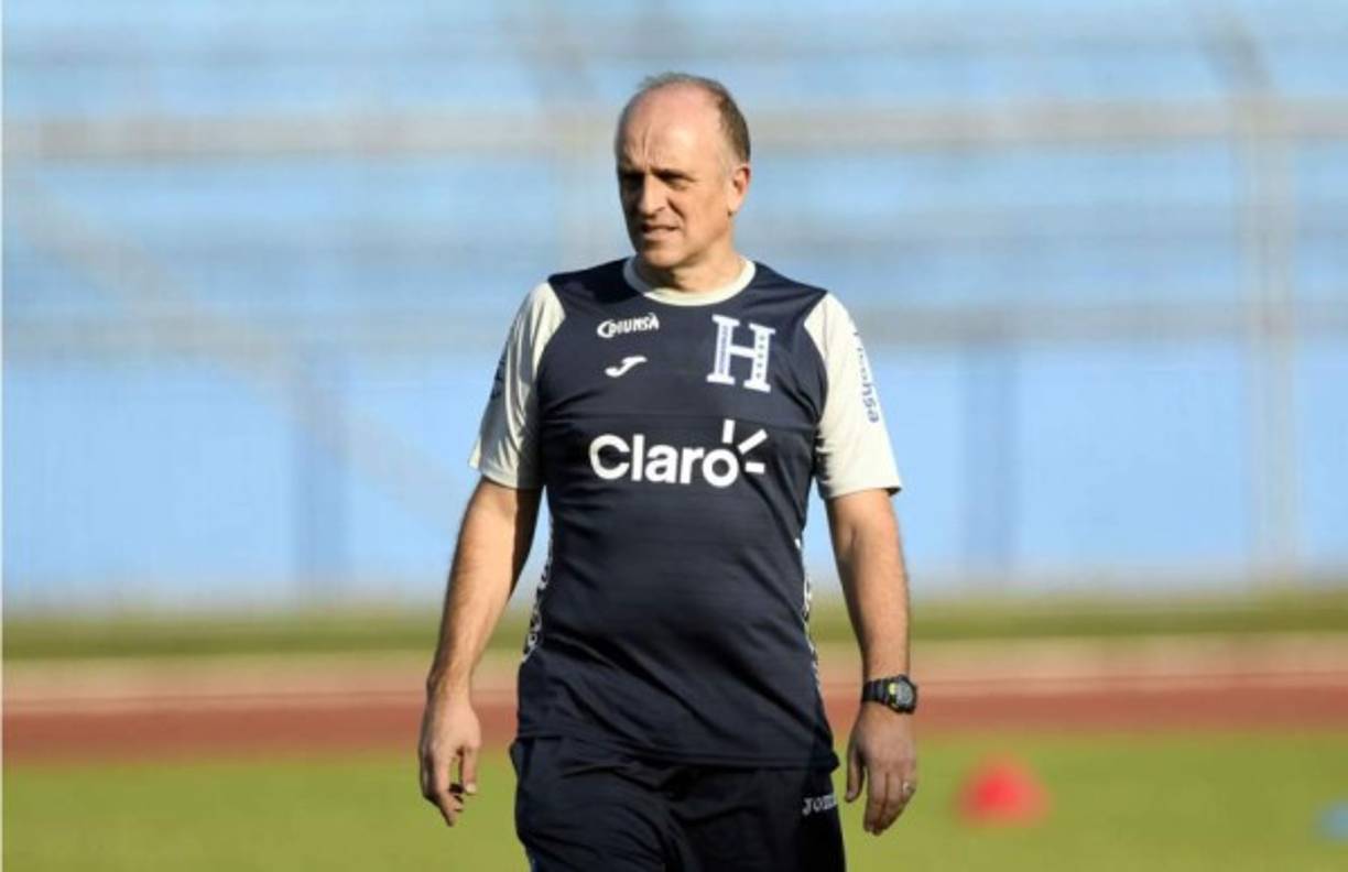 Fabián Coito, seleccionador de Honduras, buscará que la H sume su primera victoria en la octagonal rumbo a Catar.