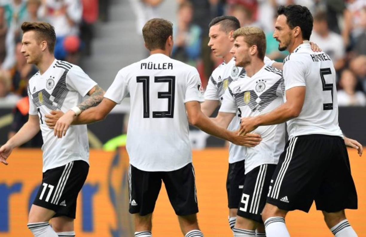 'Alemania quizá no tiene una estrella concreta, pero es muy fuerte colectivamente', dijo Messi al momento de hablar sobre la selección alemana.