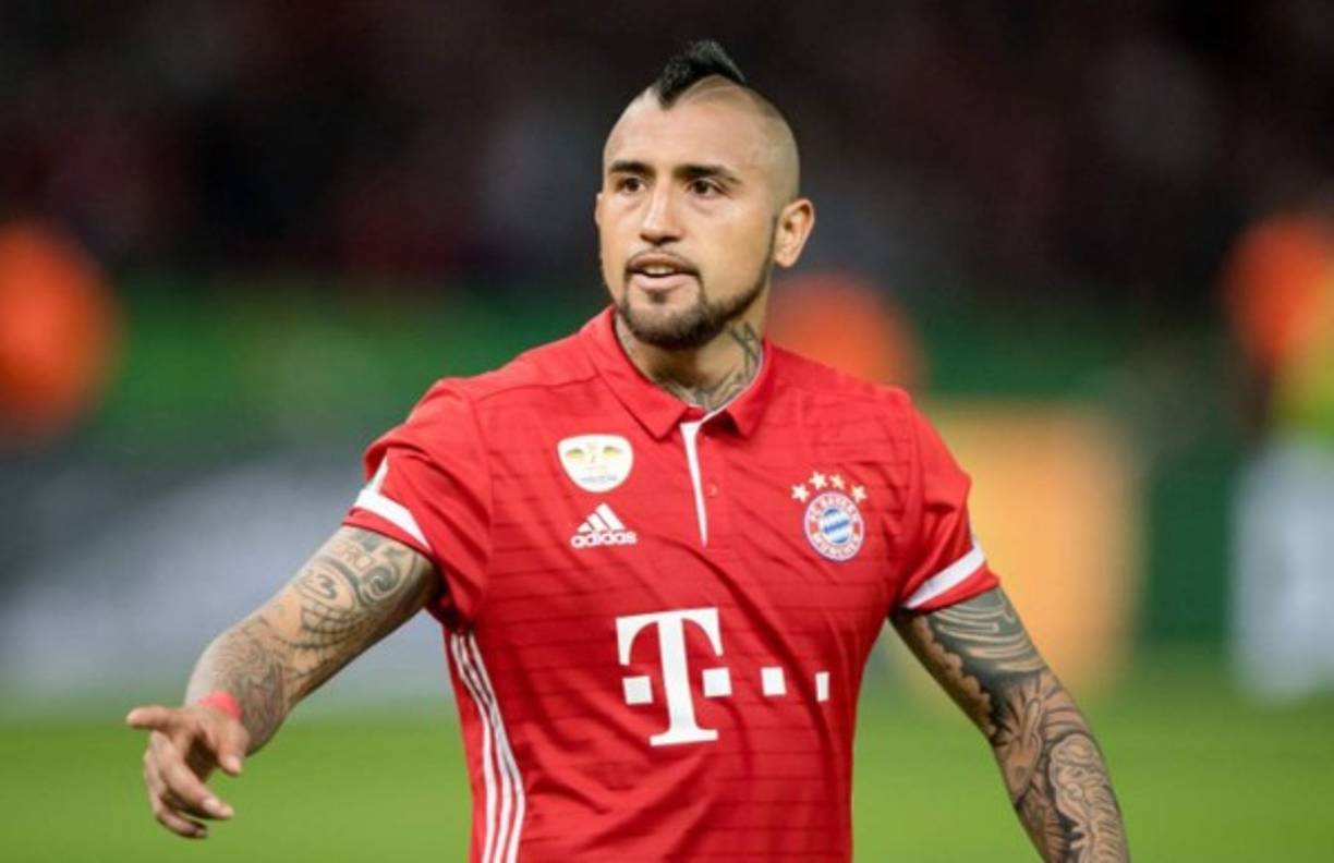 El Corriere dello Sport cuenta que el Inter de Milán está muy interesado en el fichaje del chileno Arturo Vidal, actual jugador del Bayern. Según dicha publicación, varios emisarios del club italiano viajaron hasta Múnich para hacer una oferta de 20 millones por el mediocentro.