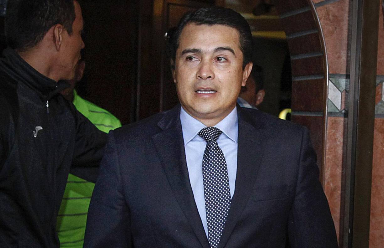 Entre las empresas embargadas figuran Inversiones Santa Elvira, propiedad de Hilda Hernández, hermana del expresidente hondureño y exministra asesora de Estrategia y Comunicaciones que falleció en diciembre de 2017 en un accidente de un helicóptero de la Fuerza Aérea Hondureña (FAH) junto a otras cinco personas.