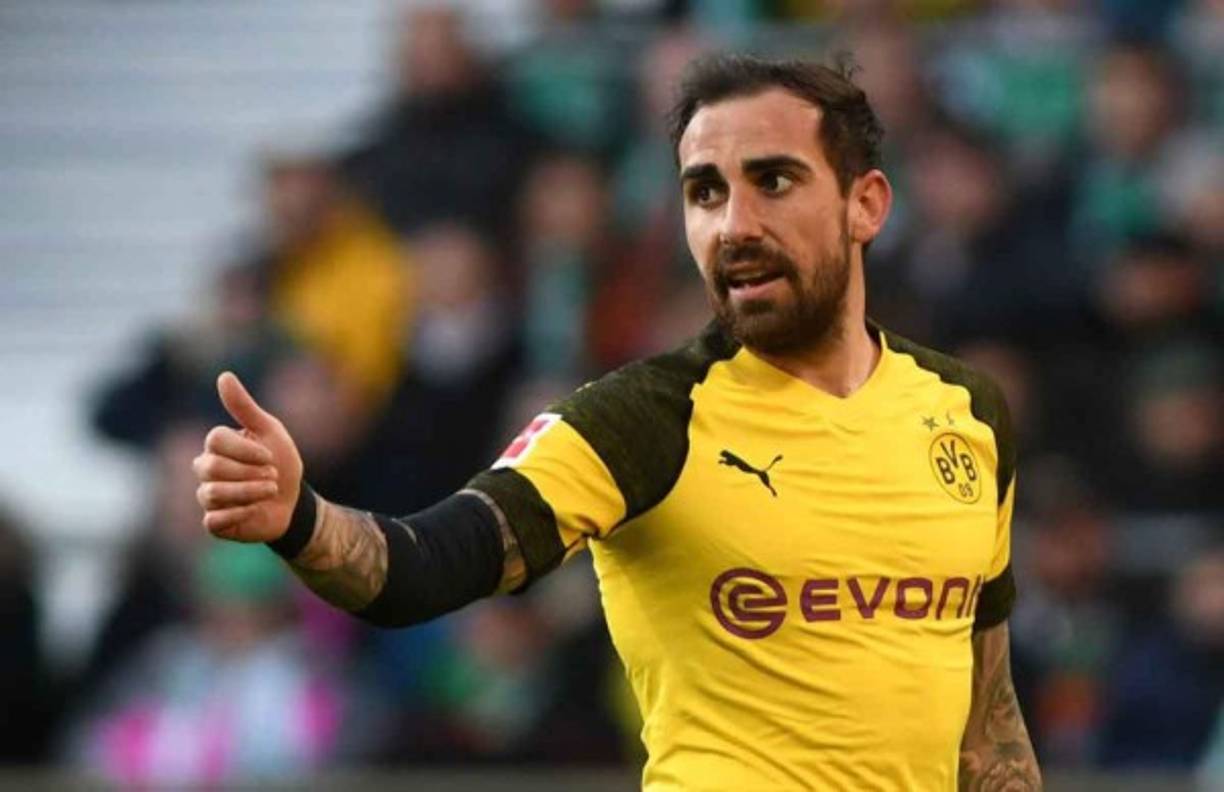 Paco Alcácer: El delantero podría salir del Borussia Dortmund y volver a la Liga de España en donde se uniría al Atlético de Madrid.