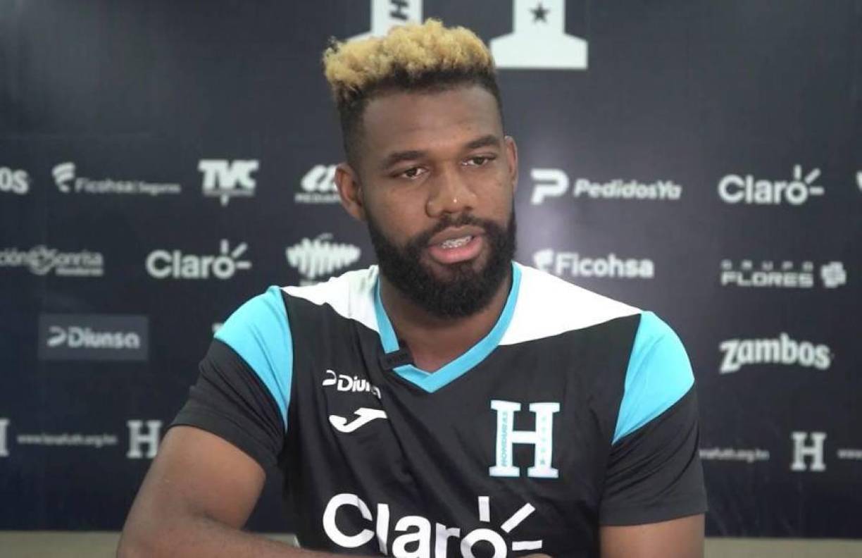 Jorge Benguché: Al parecer será el acompañante del Choco Lozano en el ataque. 