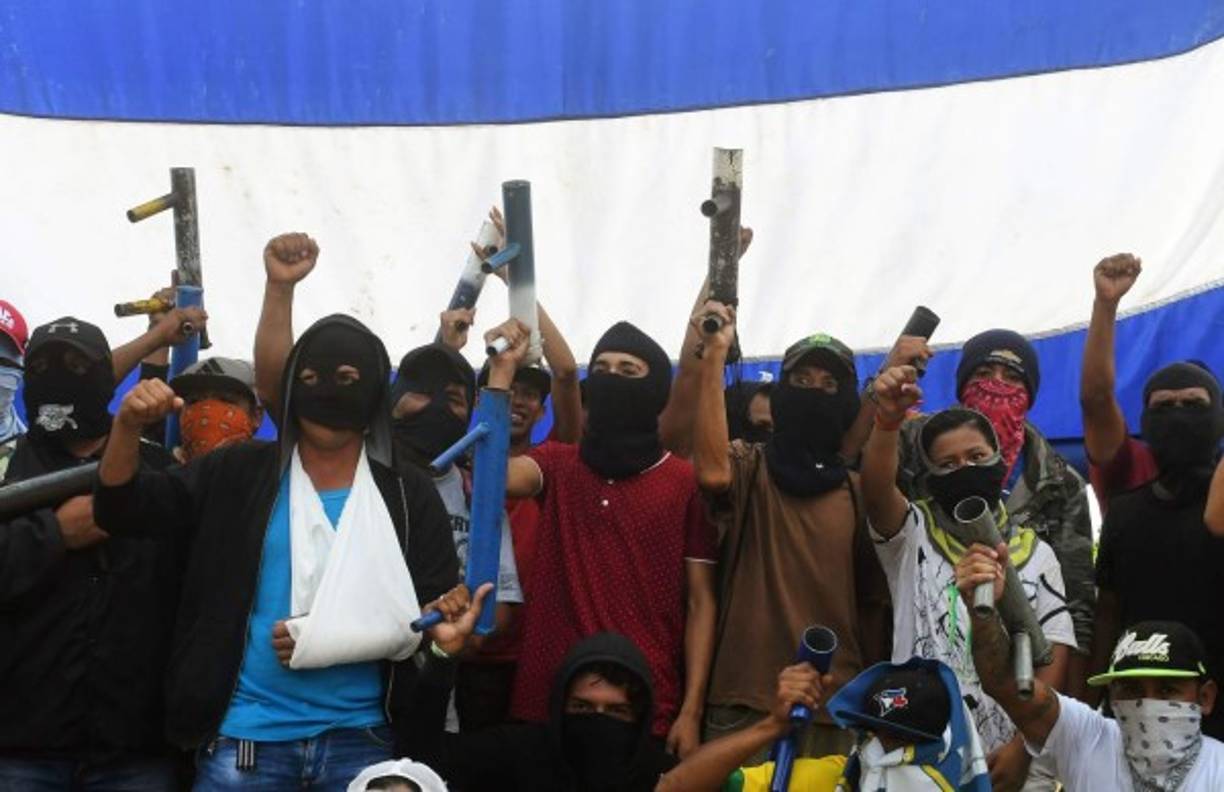 En tanto, Estados Unidos volvió a condenar la violencia “patrocinada por el Gobierno” en Nicaragua, especialmente un incendio de una casa que también funcionaba como negocio en el que este sábado murieron seis personas en Managua.