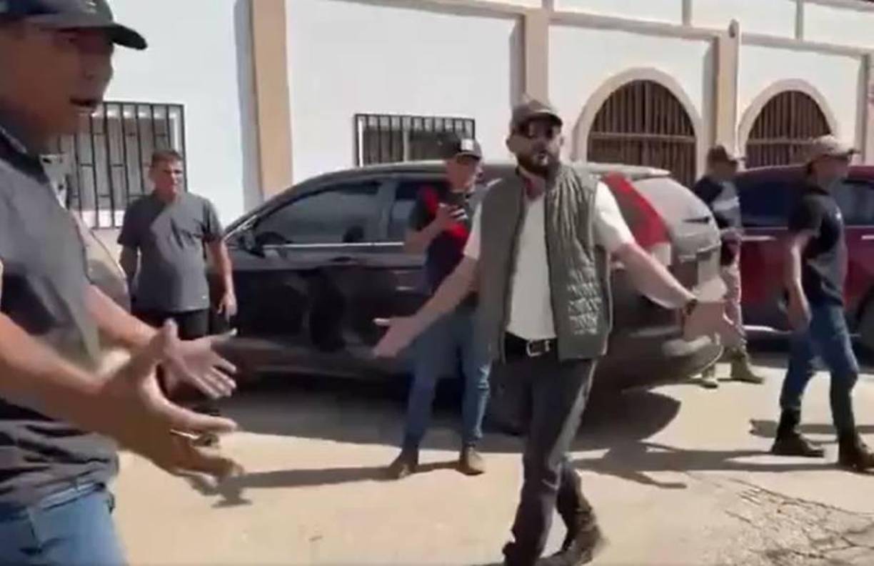 <b>“Nolasco nos apuntaba con el arma y nos estaba filmando todo el tiempo”</b>, denunció.