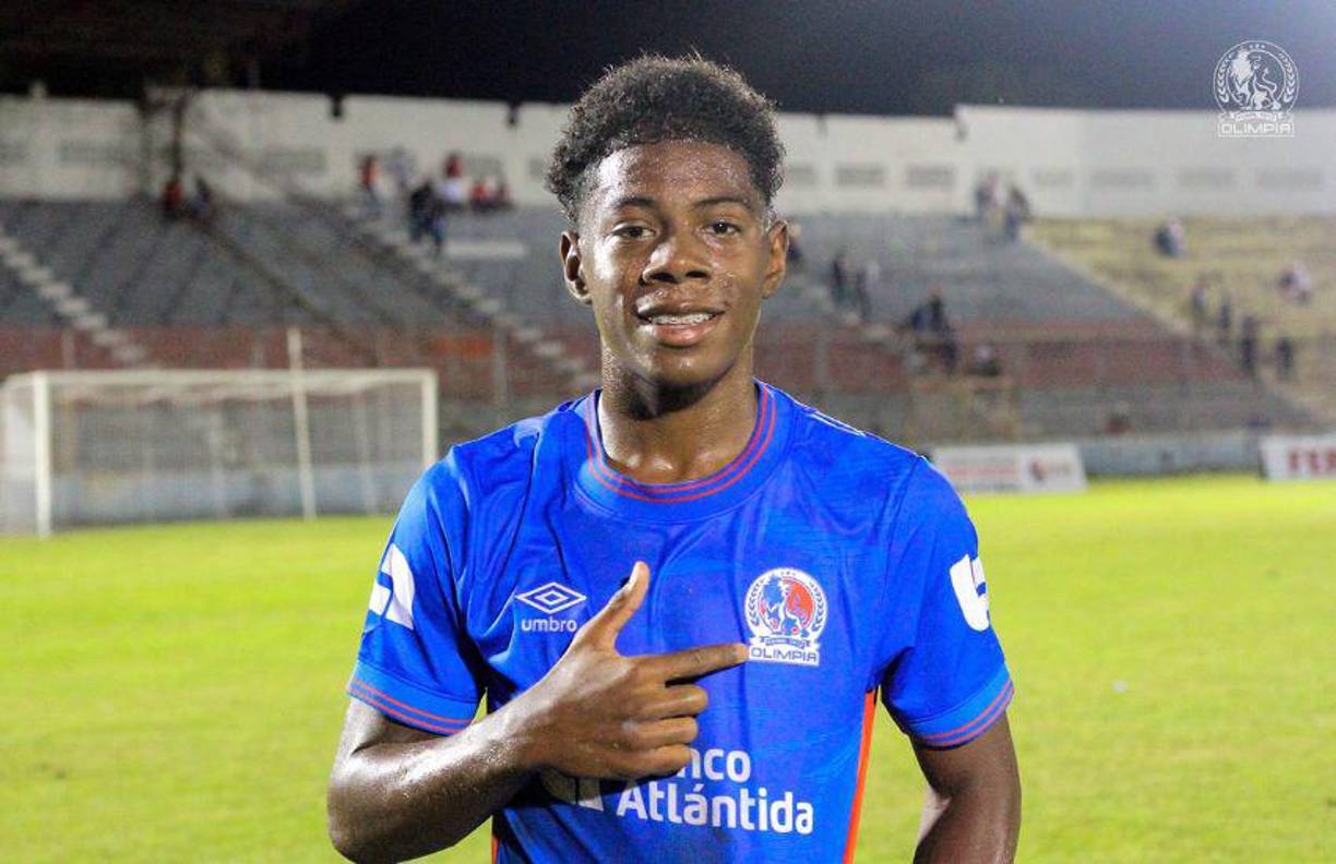 Dereck Moncad, delantero del Olimpia.