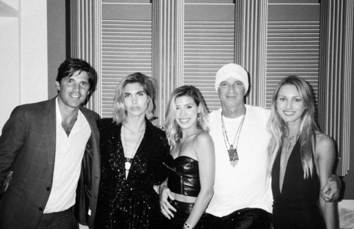 Alan Faena es el empresario detrás de la importante marca de moda Via Vai, así como de la cadena hotelera Faena Hotel, que se hayan en Argentina y Miami, EEUU.<br/>