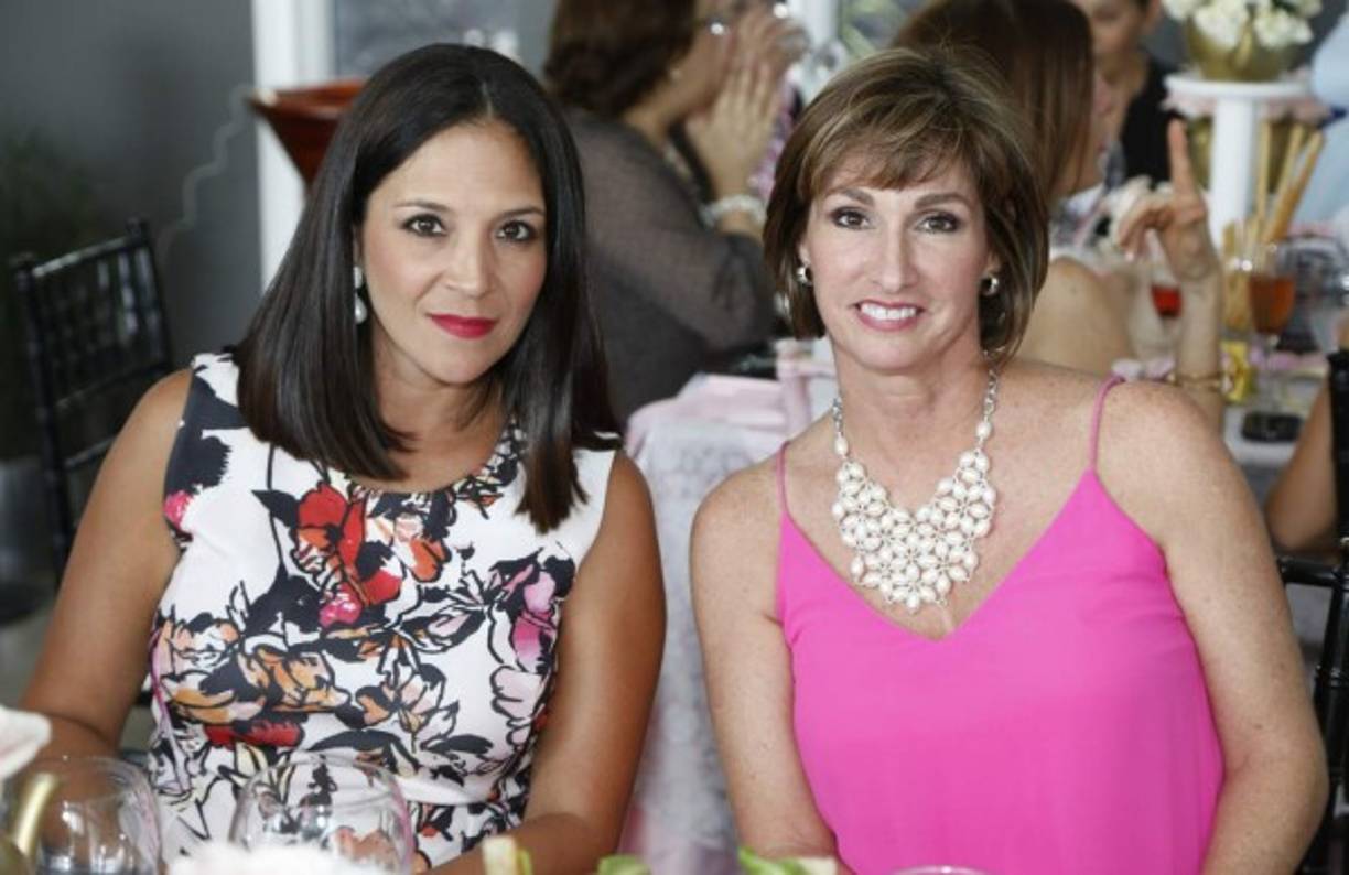 Claudia Solís e Irma Molina.