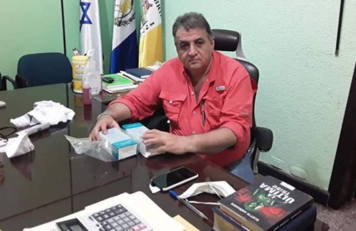 El alcalde había estado en una reunión de trabajo para combatir el coronavirus.