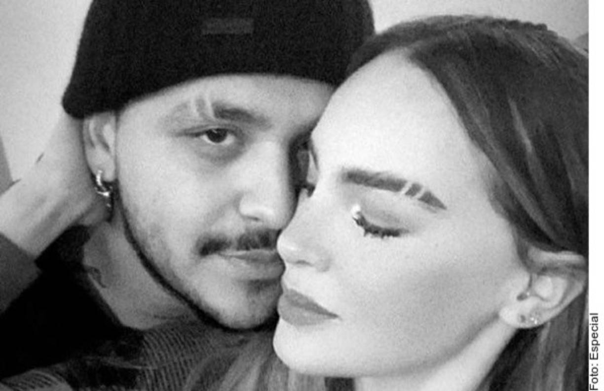 “Ay, no me hables de Belinda porque no me gusta, está muy flaca, canta feo. No me gusta”, dijo la bailarina a los reporteros del programa Sale el Sol.