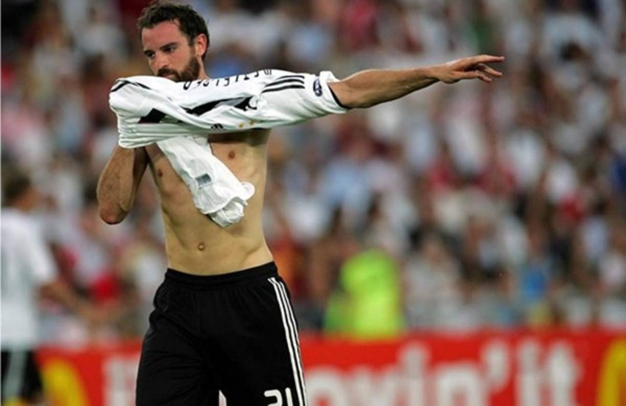 El ex defensor alemán Christoph Metzelder cumple 35 años, pasó por el Real Madrid sin pena ni gloria.