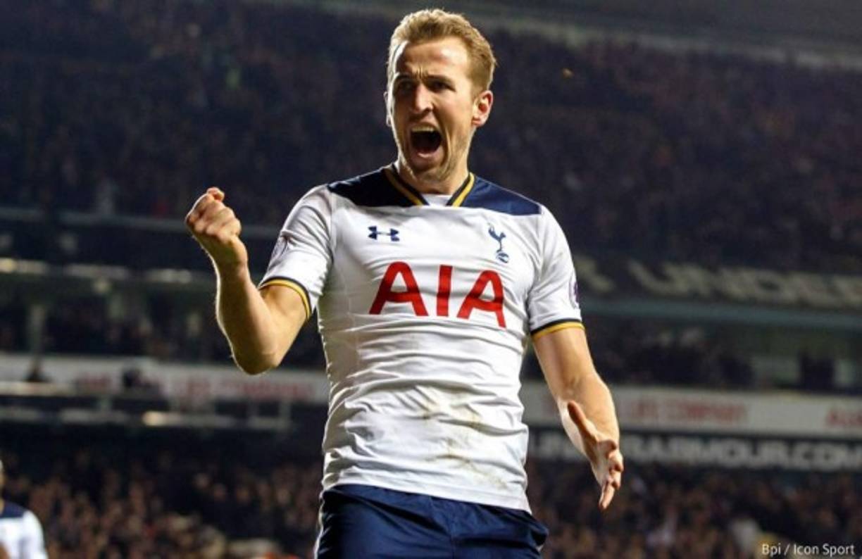 El Tottenham quiere blindar a Harry Kane y según Daily Mail piensan hacerle un nuevo contrato que le convertiría en el mejor pagado de Inglaterra 200.000 libras semanales.