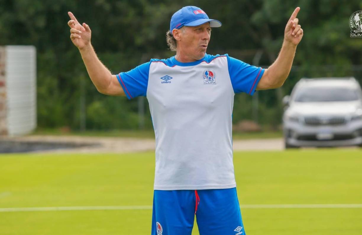 Pedro Troglio tiene sus maletas listas para volver a Argentina donde dirigirá en la primera división y lo quiere hacer con el histórico pentacampeonato en su poder, un hecho jamás conquistado en Honduras.