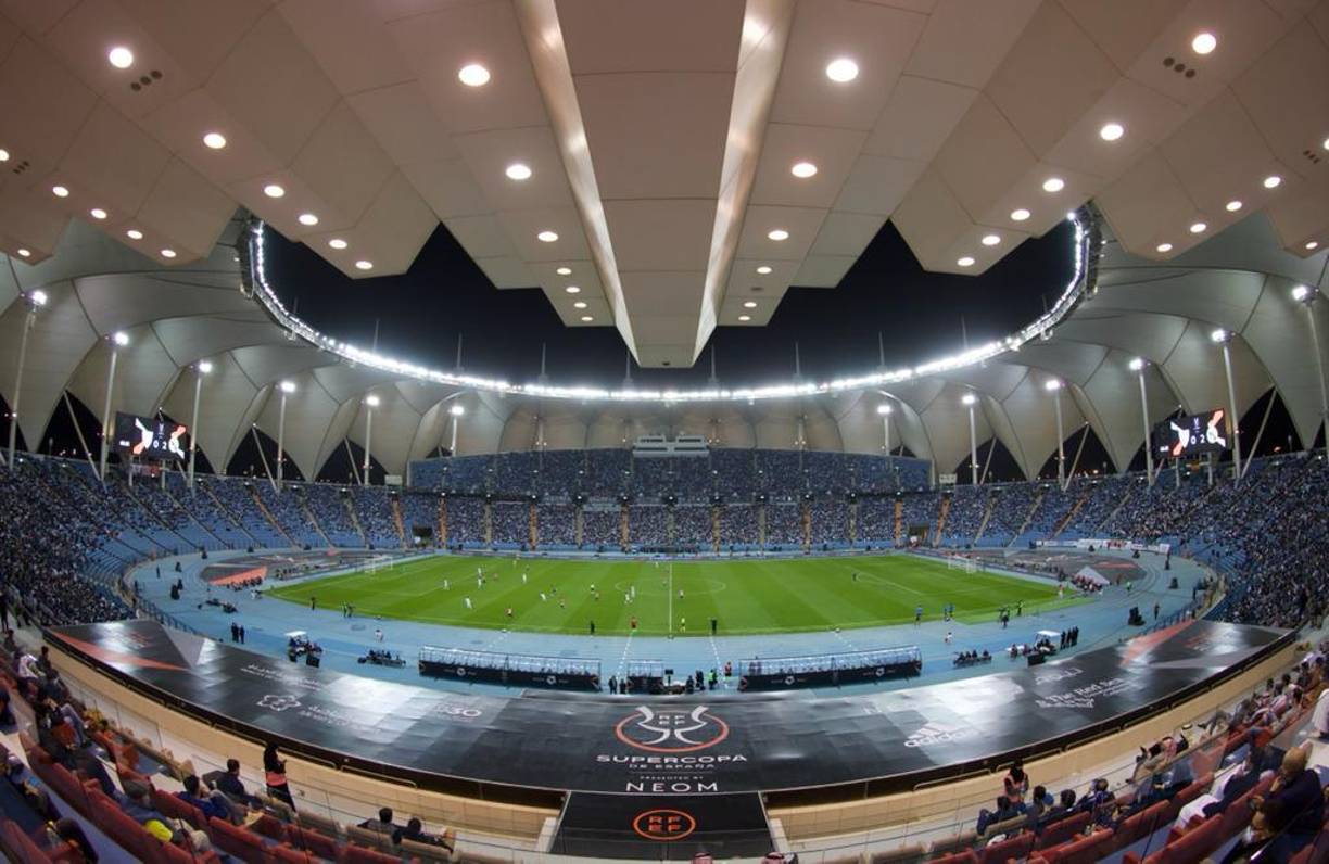 Una imagen panorámica del estadio Internacional King Fahd durante la final de la Supercopa de España.