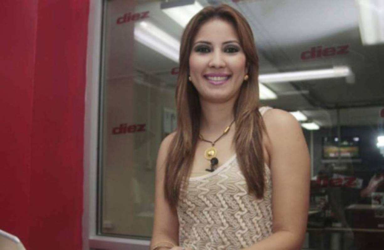 La guapa Jenny Fernández del diario Diez de Honduras.