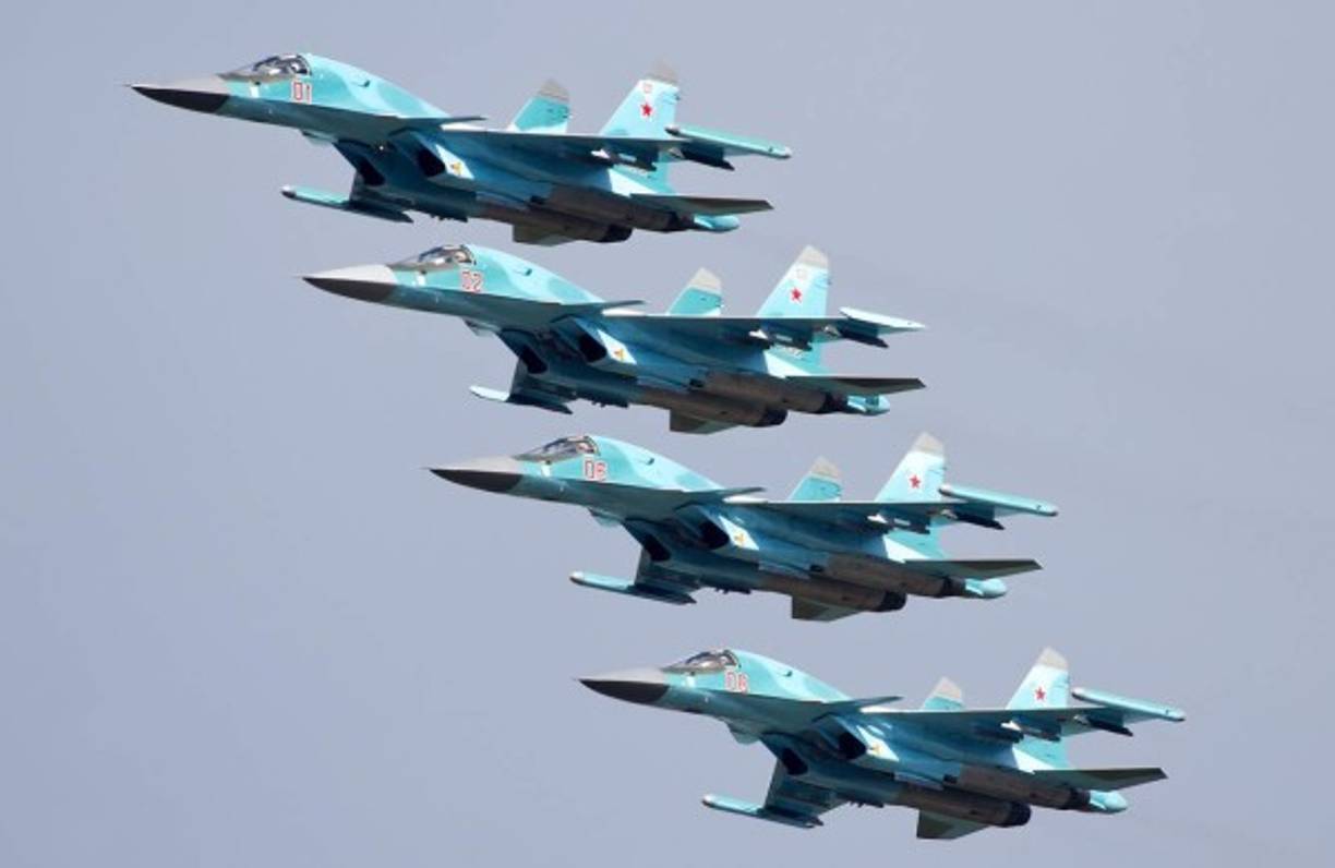 Los Su-34, que entraron por primera vez en servicio en 2006, están bien equipados para el combate aéreo con un cañón de 30mm y varios misiles. Jamás habían entrado en combate fuera de Rusia.