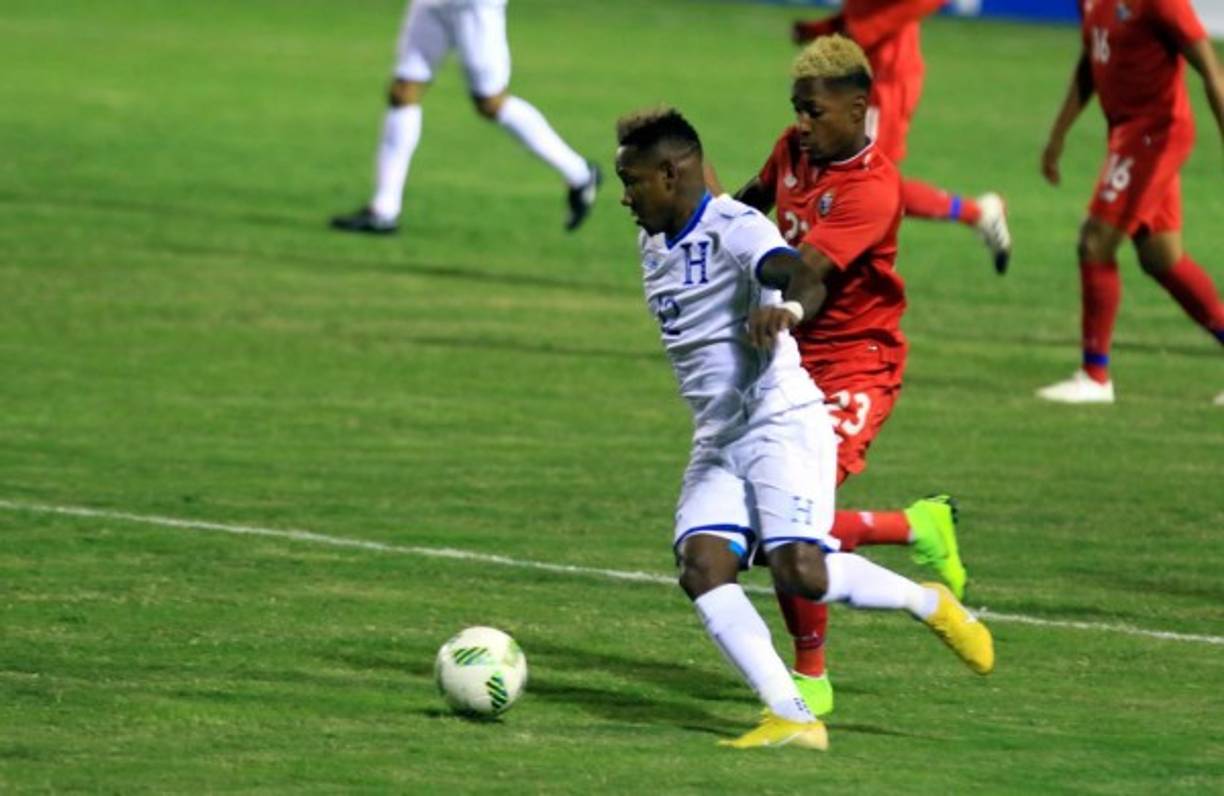 Romell Quioto fue un peligro constante para la defensa de Panamá.