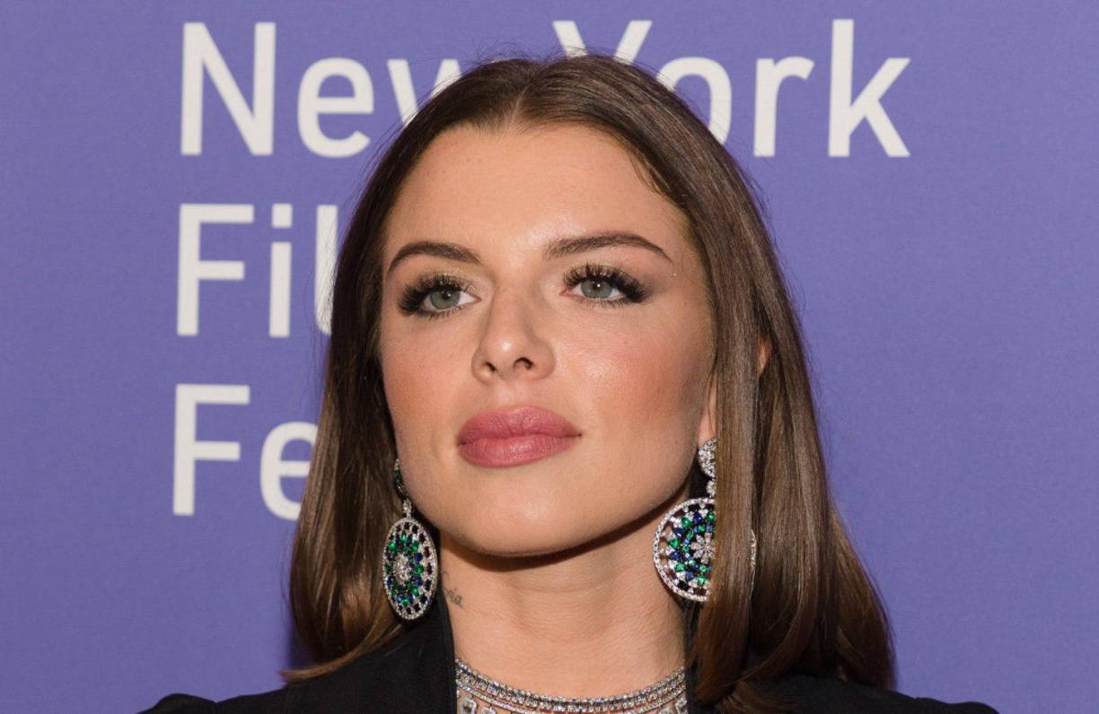 Recientemente la actriz contestó a un “hater” quien la acusó de hablar constantemente de Kanye West solo para ganar fama en una publicación de la cuenta de Instagram de Hollywood Unlocked.