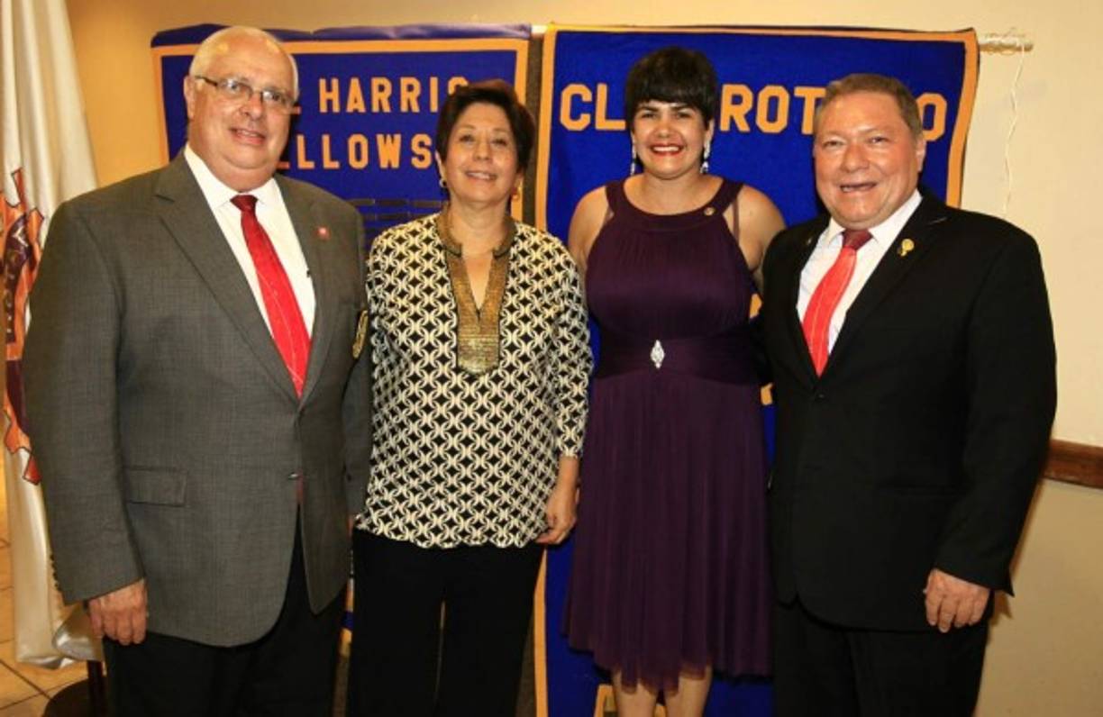 José y Deify Rodríguez con Nubia y Hugo Guerra.