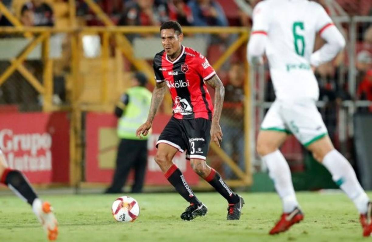 La Liga Deportiva Alajuelense de Costa Rica confirmó mediante un comunicado en sus redes sociales que el defensor hondureño Henry Figueroa ha rescindido su contrato con la institución. El futuro del catracho está en el aire y podría regresar al fútbol hondureño.
