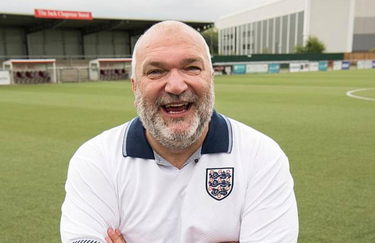 Neil Ruddock fue un exjugador inglés que brilló en el Liverpool, Millwall, Tottenham, Southampton, Queens Park Rangers, West Ham United, Crystal Palace y Swindon Town. El exfutbolista causó revuelo con la confesión realizada que lo dejó casi al borde de la muerte.